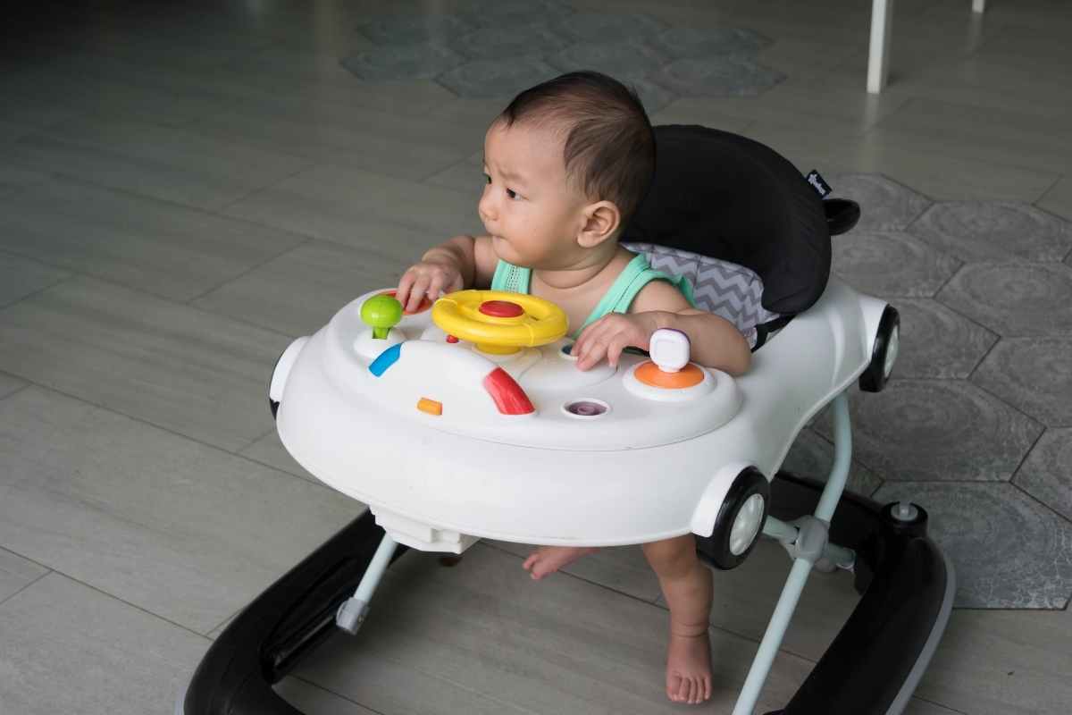 Melhores Andadores para Bebês: Guia Completo para Escolher o Ideal