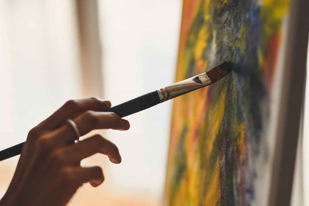 Pintando quadro com tinta óleo