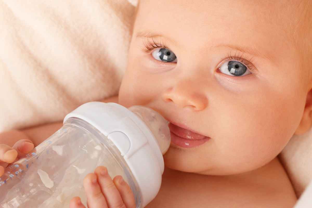 Até quando vai a necessidade de sucção do bebê? Entenda os fatores ...